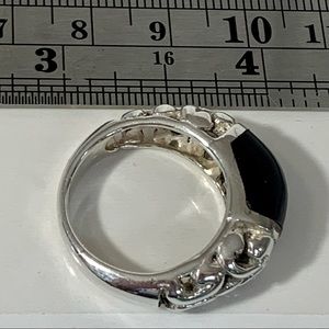 925 Sterling Scroll Bali Style Black Onyx Stone Ring size 8